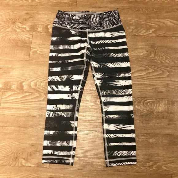 lululemon athletica Pants - lululemon wunder unders